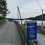 Marina Laegenhet I Smabatshamn Med Havsutsikt Askvik